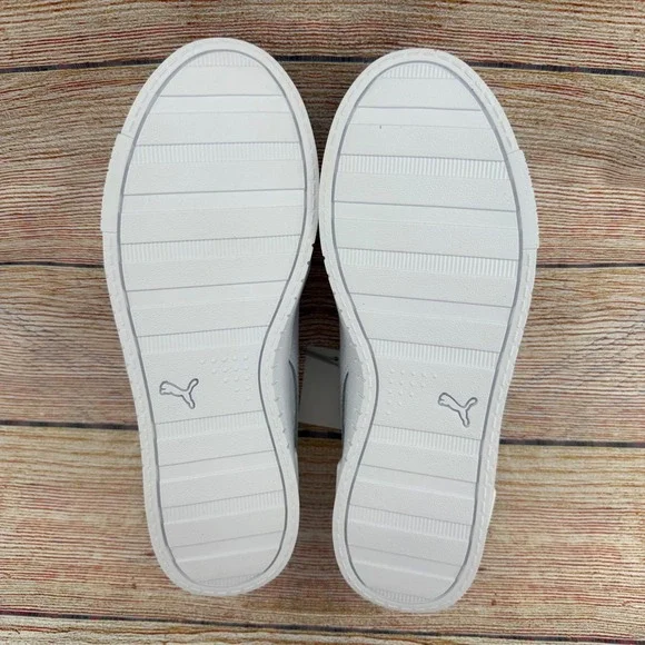 Puma Court Sneaker White Leather Platform Womens 8 Gold Logo 403456 30 NEW - Picture 7 of 8